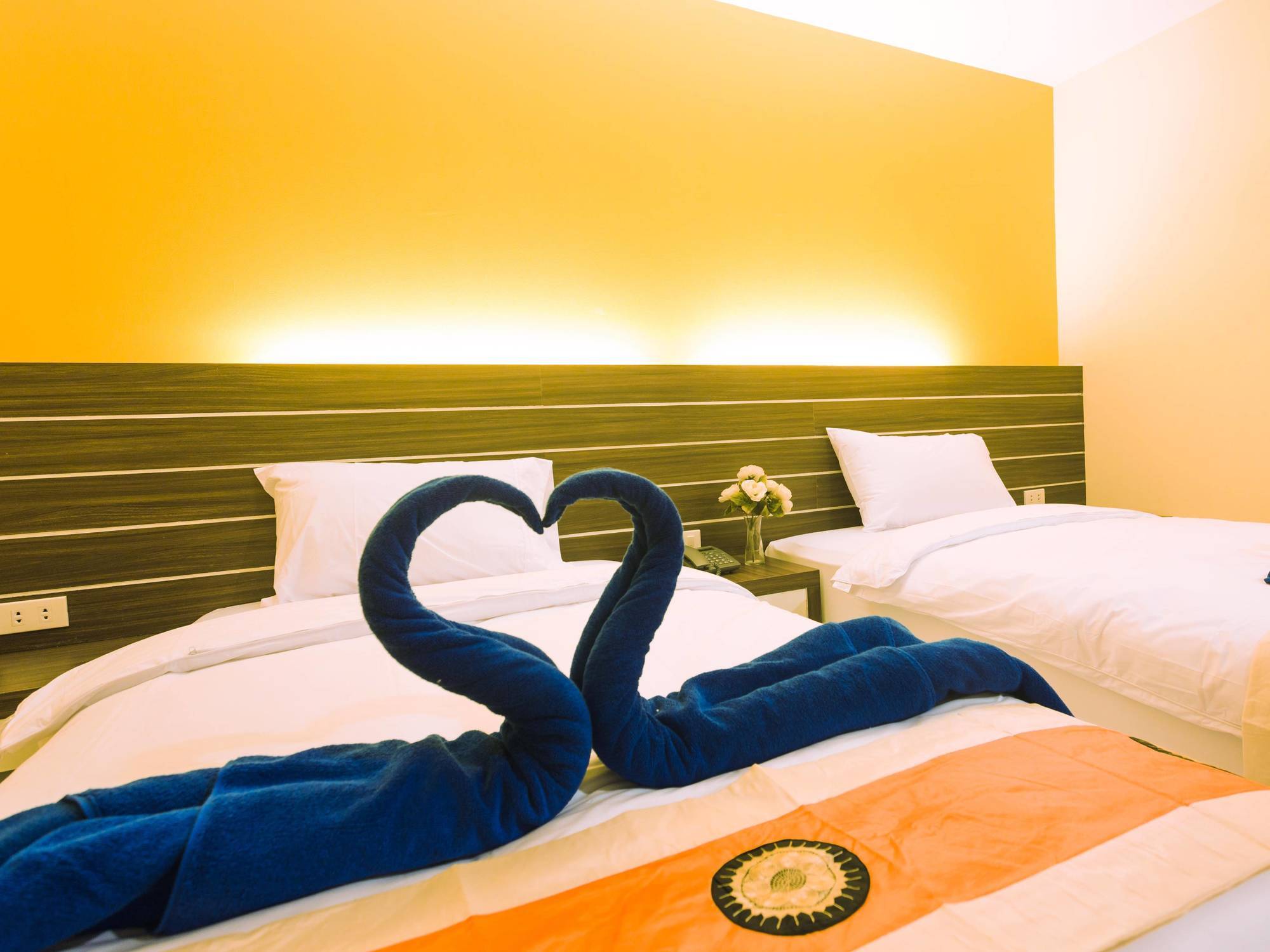 The Shades Bed And Breakfast Boutique Hotel Patong Exterior photo